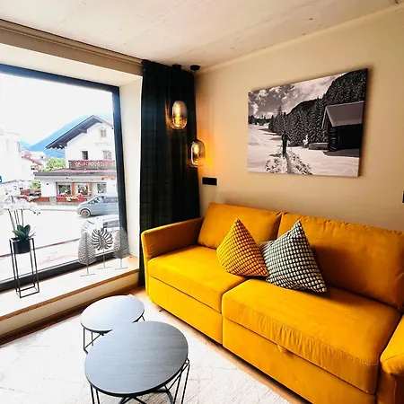 Hoisler's Apartment *
