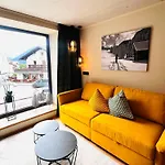 Hoisler's Apartment *